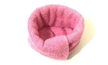 How To Fold A Towel for A Gift Basket？