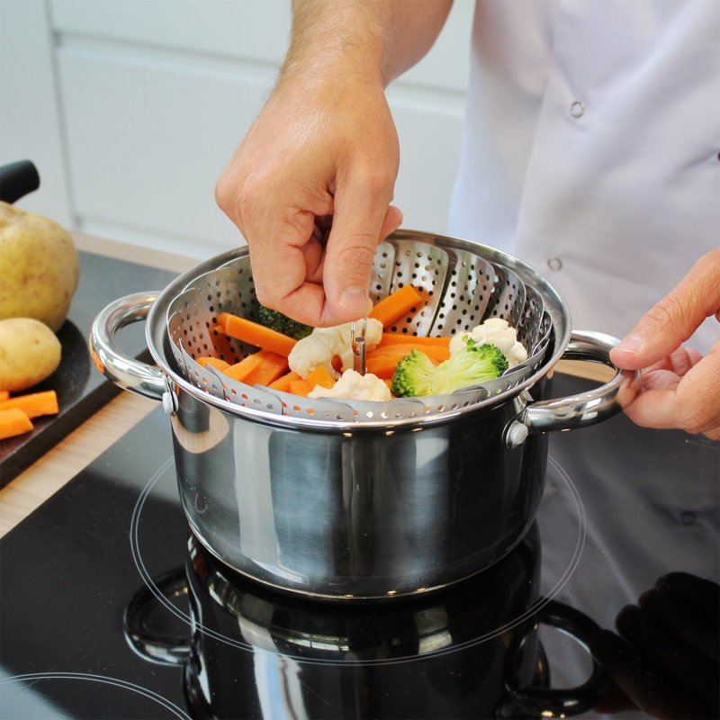 How To Use Folding Steamer Basket?